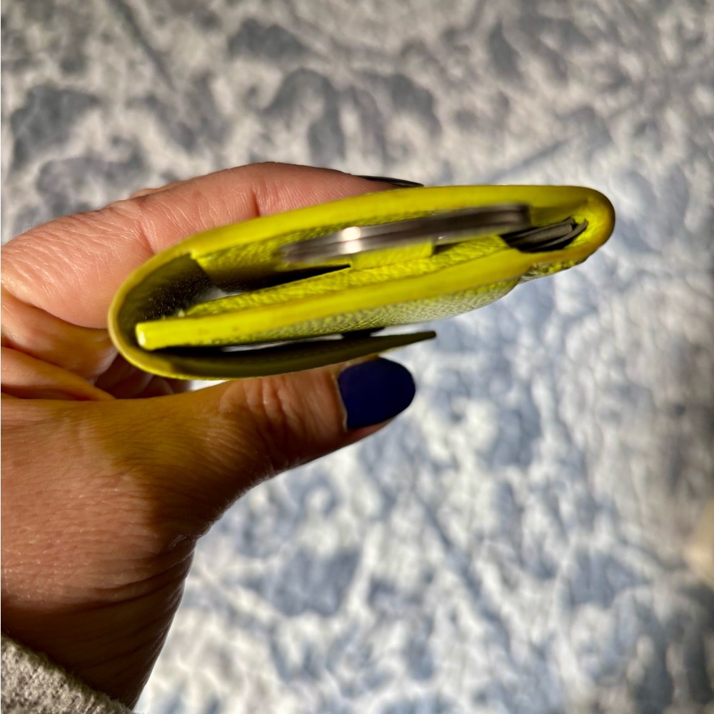 BALENCIAGA MINI KEY/ WALLET in Calfskin GUC - Picture 9 of 12